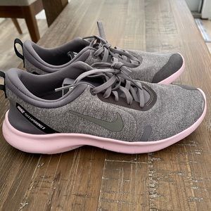Nike 8.5 Flex